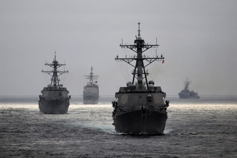 U.S. Navy Year in Review | Defense Media Network